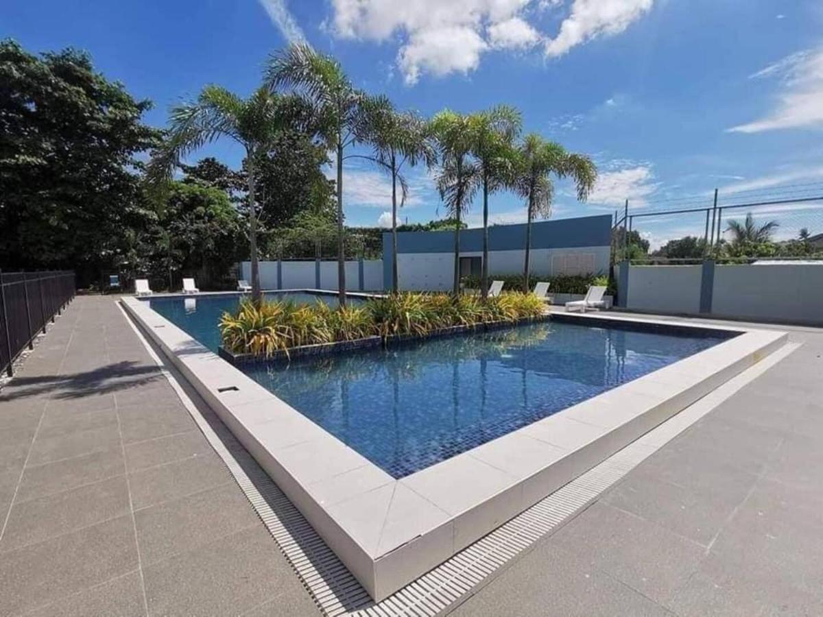 Dracarys Place 2 Condo With Balcony Unlimited Wifi Lapulapu City View Dış mekan fotoğraf