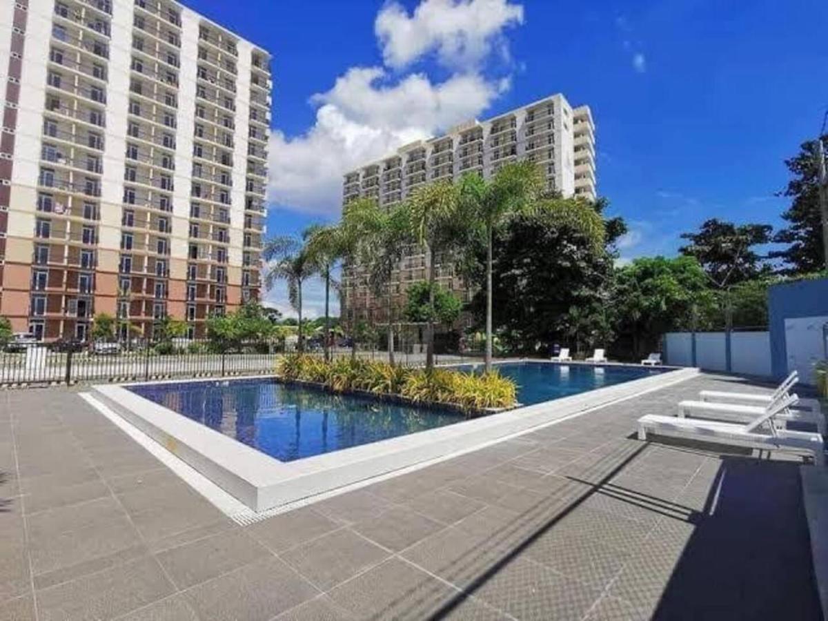 Dracarys Place 2 Condo With Balcony Unlimited Wifi Lapulapu City View Dış mekan fotoğraf