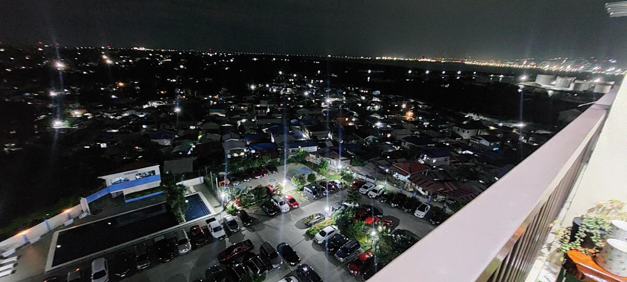 Dracarys Place 2 Condo With Balcony Unlimited Wifi Lapulapu City View Dış mekan fotoğraf